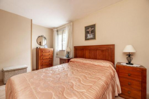 Budget Room in Vancouver - Near Restaurants, Shopping & Public Transport